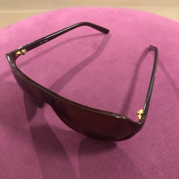 FURLA SUNGLASSES! - Picture 2 of 8